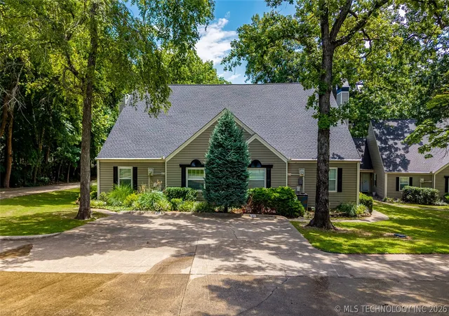 Listing Photo 4 - Condo for sale in building located at 56300 E 287th Rd, Afton, OK 74331 - Unit #16