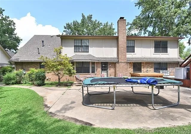 Photo 3 of Sale Pending at 8403 S 73rd Avenue E, Tulsa, OK 74133 | MLS# 2626527 | Listing updated on 2026-09-13