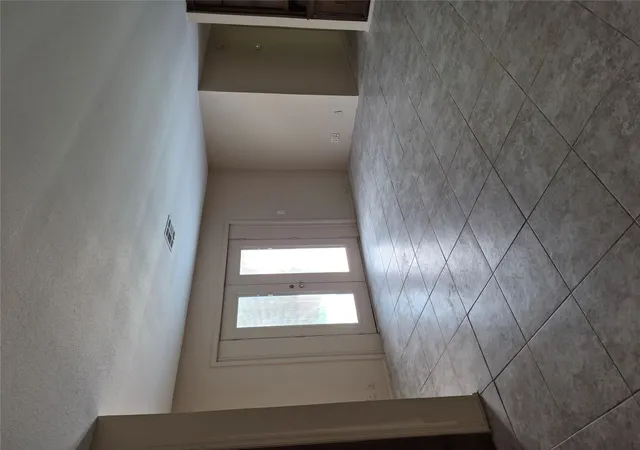 Listing Photo 5 - Condo for sale in building located at 4609 S 72nd E Ave, Tulsa, OK 74145