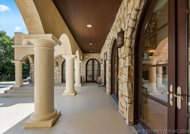 Photo 3 of Mansion for sale at 10710 S Fir Pl, Jenks, OK 74037 | MLS# 2623359 | Listing updated on 2026-09-02