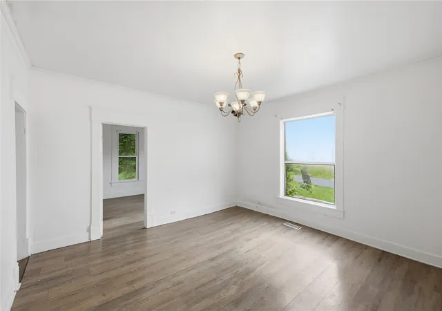 Photo 4 of Sale Pending at 422 S Bristow Ave, Coweta, OK 74429 | MLS# 2626725 | Listing updated on 2026-09-08