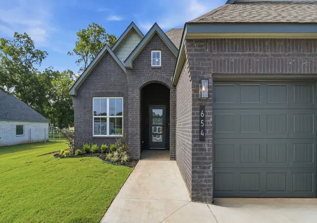Photo 2 of Single family home for sale at 654 W 83rd Street S, Tulsa, OK 74132 | MLS# 2626748 | Listing updated on 2026-09-14