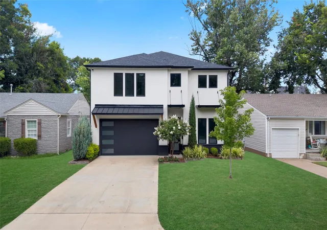 Photo 2 of Single family home for sale at 1029 E 38th Place, Tulsa, OK 74105 | MLS# 2626548 | Listing updated on 2026-10-07