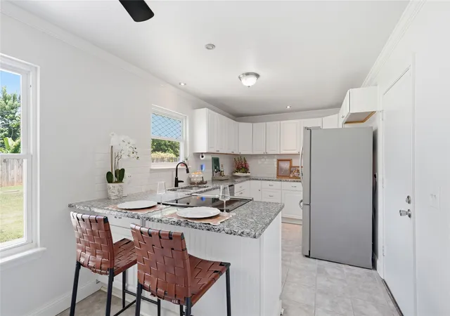 Photo 3 of Single family home for sale at 4315 S Detroit Ave, Tulsa, OK 74105 | MLS# 2626762 | Listing updated on 2026-09-14