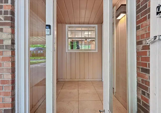Photo 3 of Sale Pending at 1367 E 46th Street, Tulsa, OK 74105 | MLS# 2626954 | Listing updated on 2026-09-08
