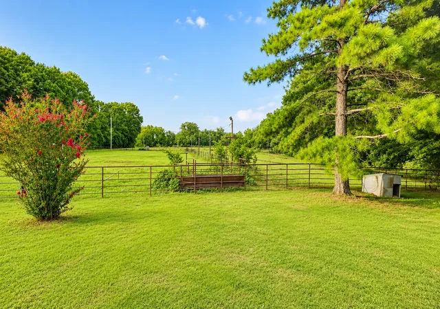 Photo 3 of Manufactured home for sale at 3507 E 223rd South, Porum, OK 74455 | MLS# 2627099 | Listing updated on 2026-09-09