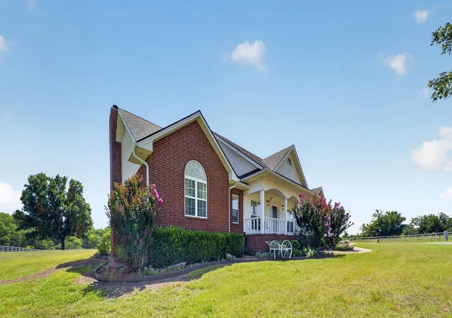 Photo 2 of Single family home for sale at 5705 S Prairie Dr, Chelsea, OK 74016 | MLS# 2627154 | Listing updated on 2026-09-23