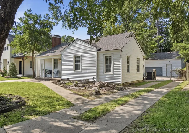 Photo 2 of Single family home for sale at 217 E 34th Street, Tulsa, OK 74105 | MLS# 2626810 | Listing updated on 2026-09-10