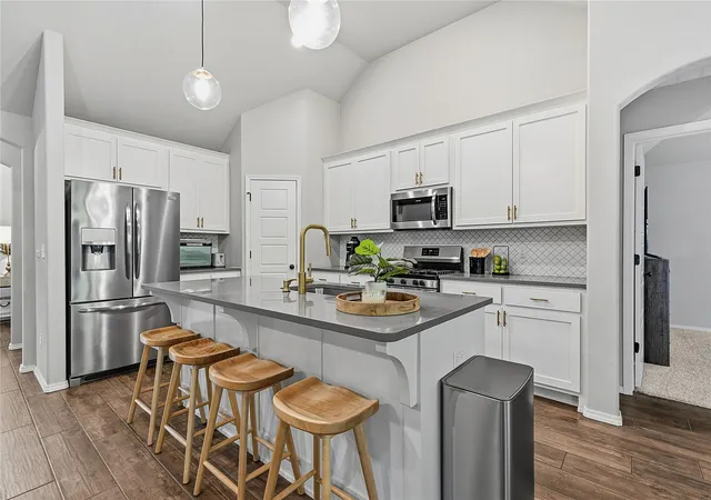 Photo 3 of Sale Pending at 23226 E 102nd Place S, Broken Arrow, OK 74014 | MLS# 2627255 | Listing updated on 2026-09-08