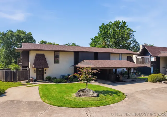 Photo 1 of Sale Pending at 15911 E 131st Street S #Unit 1, Broken Arrow, OK 74011 | MLS# 2627245 | Listing updated on 2026-09-11