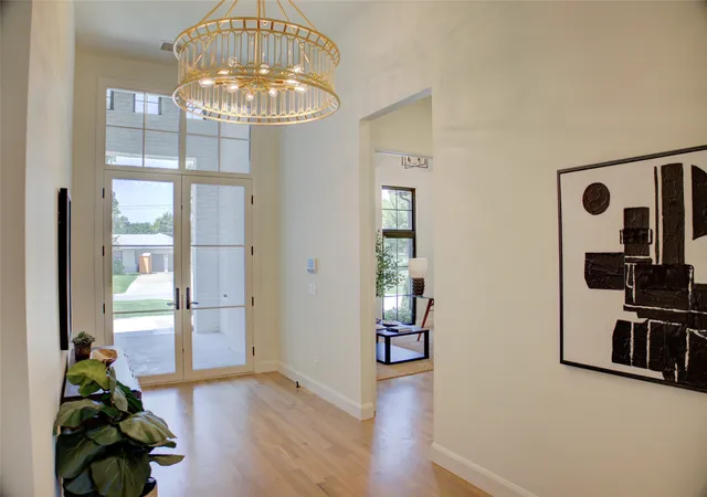 Photo 3 of Sale Pending at 2887 S Gary Ave, Tulsa, OK 74114 | MLS# 2627250 | Listing updated on 2026-09-01