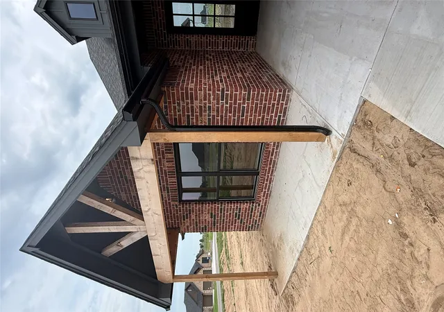 Photo 3 of Single family home for sale at 5688 E 137th Street N, Collinsville, OK 74021 | MLS# 2627380 | Listing updated on 2026-09-14