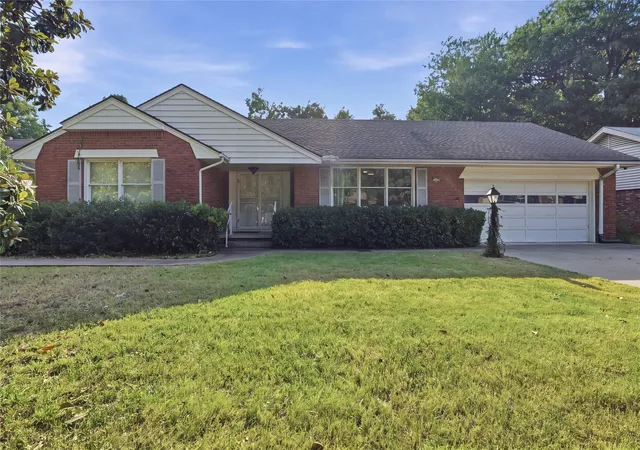 Photo 1 of Single family home for sale at 5430 S Zunis Ave, Tulsa, OK 74105 | MLS# 2627415 | Listing updated on 2026-09-28