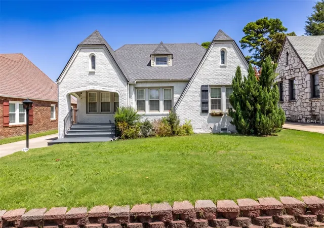 Photo 1 of Single family home for sale at 2711 E 14th Street, Tulsa, OK 74104 | MLS# 2627362 | Listing updated on 2026-10-01
