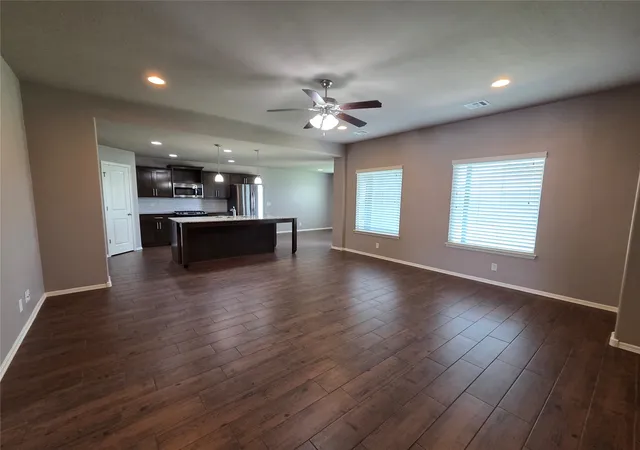 Photo 3 of Sale Pending at 3915 W 104th Street S, Jenks, OK 74037 | MLS# 2625208 | Listing updated on 2026-09-13