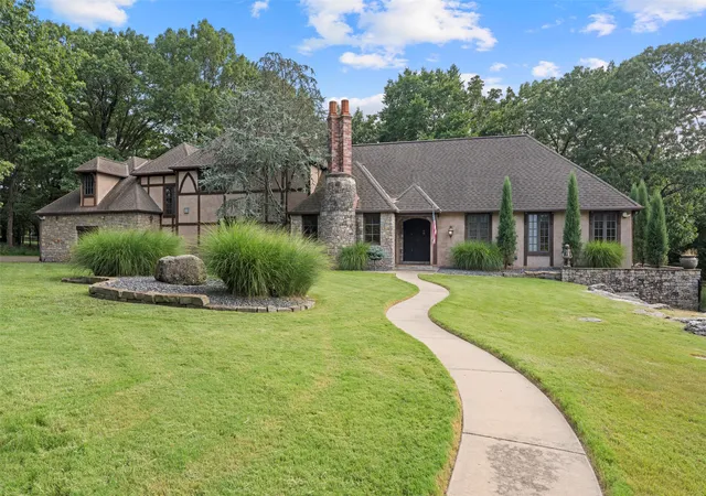 Photo 1 of Single family home for sale at 451481 Ridge Rd Cir, Afton, OK 74331 | MLS# 2008598 | Listing updated on 2026-08-31