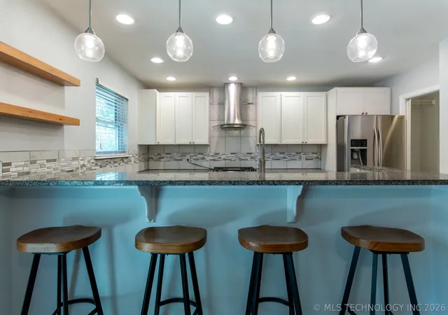 Photo 3 of Single family home for sale at 2517 W Kingsport St, Broken Arrow, OK 74011 | MLS# 2627461 | Listing updated on 2026-10-22