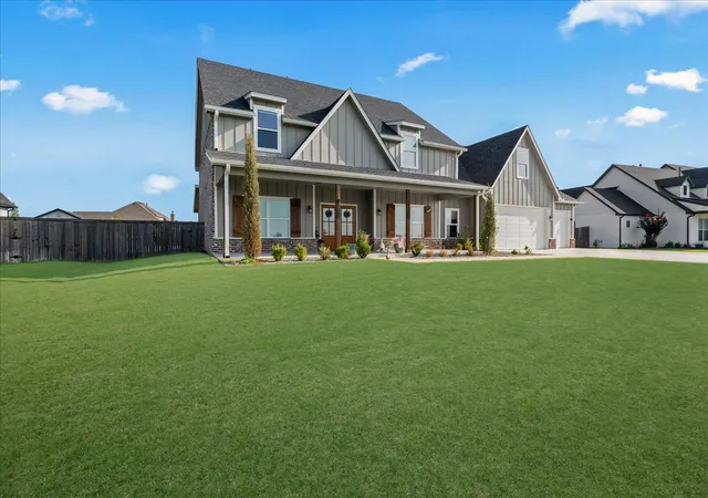 Photo 3 of Single family home for sale at 113 E 168th Street S, Glenpool, OK 74033 | MLS# 2627454 | Listing updated on 2026-09-14
