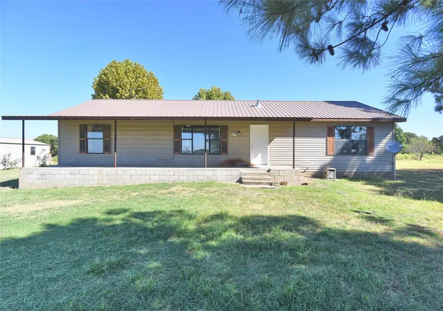 Photo 1 of Single family home for sale at 32685 W 301st Street S, Bristow, OK 74010 | MLS# 2627573 | Listing updated on 2026-09-04