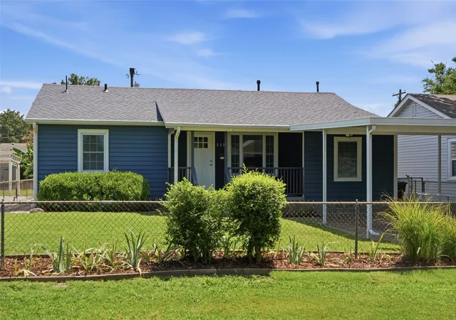 Photo 3 of Single family home for sale at 332 E 45th Place, Tulsa, OK 74105 | MLS# 2627339 | Listing updated on 2026-10-04