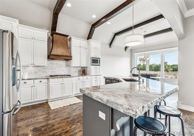 Photo 3 of Sale Pending at 12373 S 105th Avenue E, Bixby, OK 74008 | MLS# 2627181 | Listing updated on 2026-09-09
