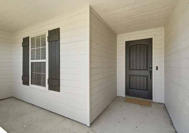 Photo 3 of Sale Pending at 9479 E 139th Place, Collinsville, OK 74021 | MLS# 2627554 | Listing updated on 2026-09-24