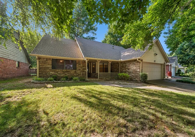 Photo 1 of Single family home for sale at 2735 S 96th Eastavenue, Tulsa, OK 74129 | MLS# 2627651 | Listing updated on 2026-10-05