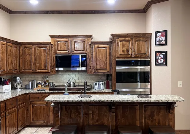 Photo 3 of Sale Pending at 804 Great Oaks Dr, Mc Alester, OK 74501 | MLS# 2627817 | Listing updated on 2026-09-16