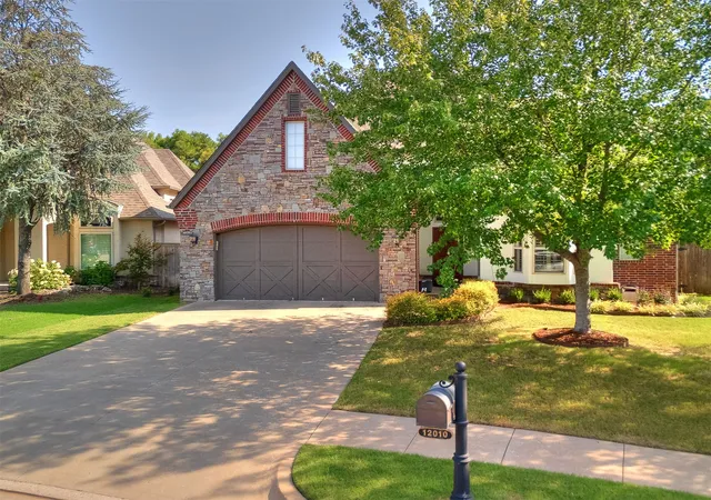 Photo 2 of Single family home for sale at 12010 S Pittsburg Ave, Tulsa, OK 74137 | MLS# 2627829 | Listing updated on 2026-09-04