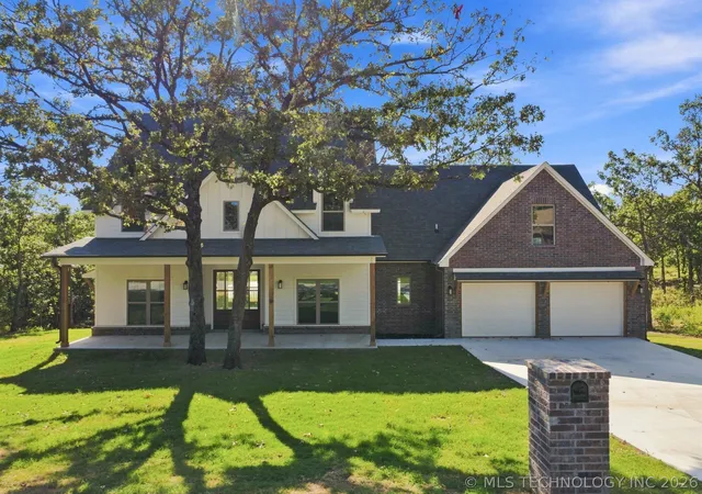 Photo 2 of Single family home for sale at 209 Craven Dr, Mannford, OK 74044 | MLS# 2627589 | Listing updated on 2026-09-10