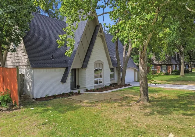 Photo 2 of Single family home for sale at 3114 E 78th Place, Tulsa, OK 74136 | MLS# 2627743 | Listing updated on 2026-09-08
