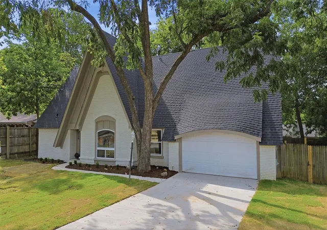 Photo 3 of Single family home for sale at 3114 E 78th Place, Tulsa, OK 74136 | MLS# 2627743 | Listing updated on 2026-09-08
