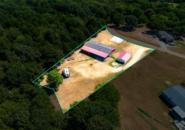 Photo 3 of Manufactured home for sale at 5001 Manuel, Kingston, OK 73439 | MLS# 2627927 | Listing updated on 2026-09-07