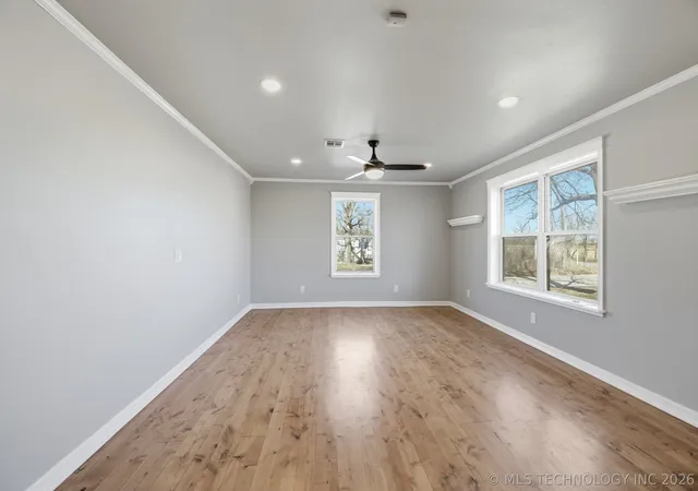 Photo 3 of Sale Pending at 725 N 260 Road, Mounds, OK 74047 | MLS# 2627932 | Listing updated on 2026-09-12