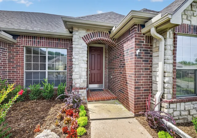Photo 3 of Sale Pending at 4526 E 141st Place S, Bixby, OK 74008 | MLS# 2627825 | Listing updated on 2026-09-08