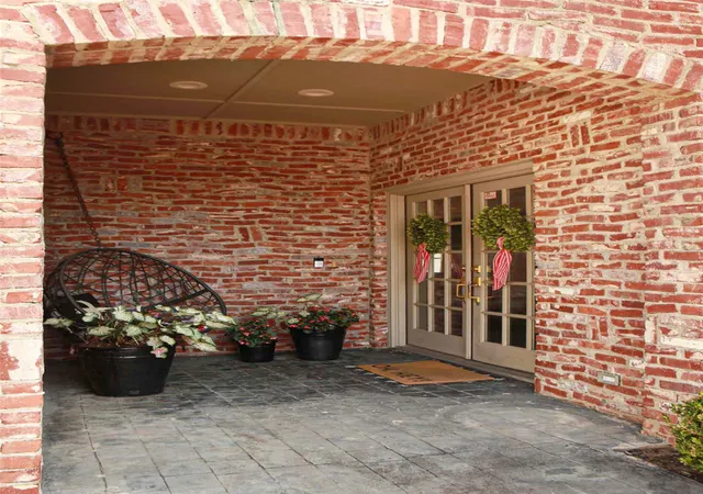Photo 3 of Single family home for sale at 2119 E 48th Place, Tulsa, OK 74105 | MLS# 2627915 | Listing updated on 2026-09-08