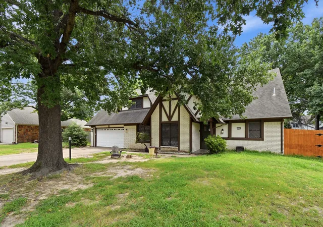 Photo 3 of Single family home for sale at 5008 E 97th Place, Tulsa, OK 74137 | MLS# 2628037 | Listing updated on 2026-09-03