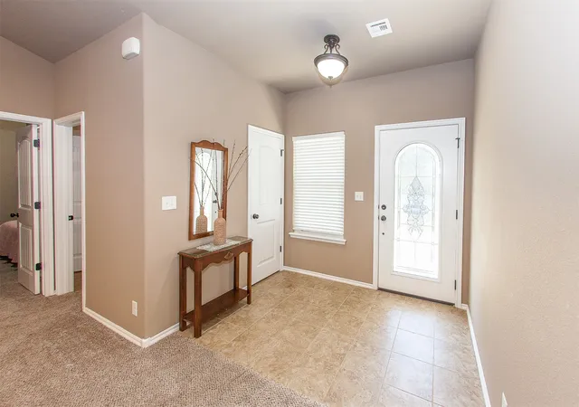 Photo 4 of Sale Pending at 411 S Desert Palm Pl, Broken Arrow, OK 74012 | MLS# 2627878 | Listing updated on 2026-09-10