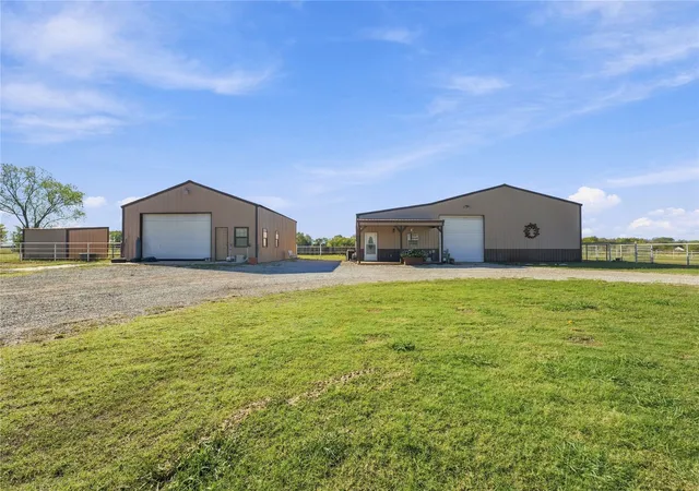 Photo 1 of Single family home for sale at 2096 E 168th Street N, Skiatook, OK 74070 | MLS# 2628078 | Listing updated on 2026-10-21