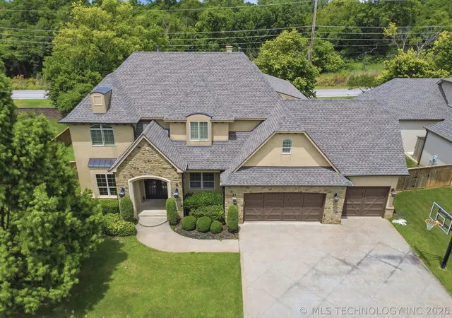 Photo 3 of Single family home for sale at 7213 E 111th Place S, Bixby, OK 74008 | MLS# 2627816 | Listing updated on 2026-10-05