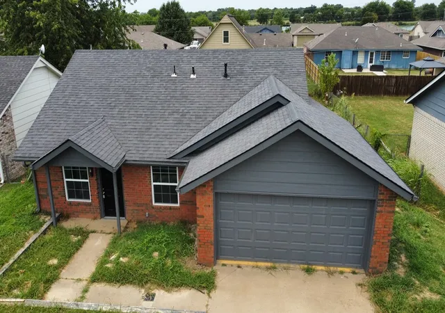 Photo 3 of Single family home for sale at 9924 N 44th Eastavenue, Sperry, OK 74073 | MLS# 2628192 | Listing updated on 2026-09-30