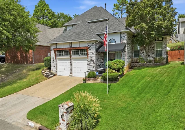 Photo 3 of Single family home for sale at 7703 S Granite Ave, Tulsa, OK 74136 | MLS# 2628109 | Listing updated on 2026-09-20