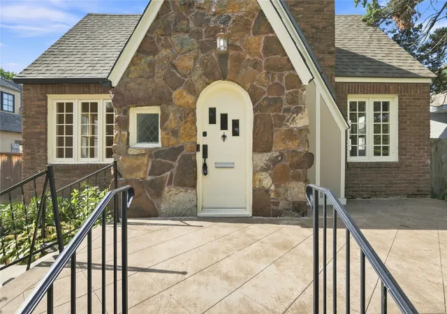 Sale Pending at 2124 E 19th Street, Tulsa, OK 74104 | MLS# 2628213 | Listing updated on 2026-09-25