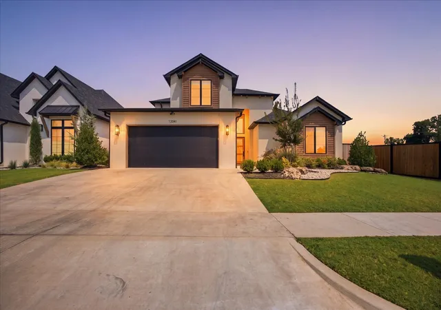 Photo 1 of Single family home for sale at 12041 S Vandalia Ave E, Tulsa, OK 74137 | MLS# 2628277 | Listing updated on 2026-10-05