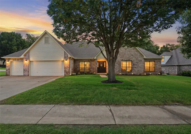Photo 1 of Single family home for sale at 9205 N 137th Eastavenue, Owasso, OK 74055 | MLS# 2628368 | Listing updated on 2026-09-13