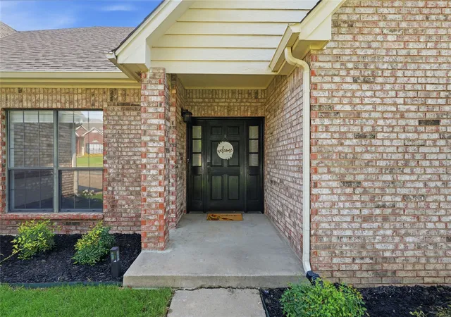 Photo 3 of Sale Pending at 9205 N 137th Eastavenue, Owasso, OK 74055 | MLS# 2628368 | Listing updated on 2026-09-22