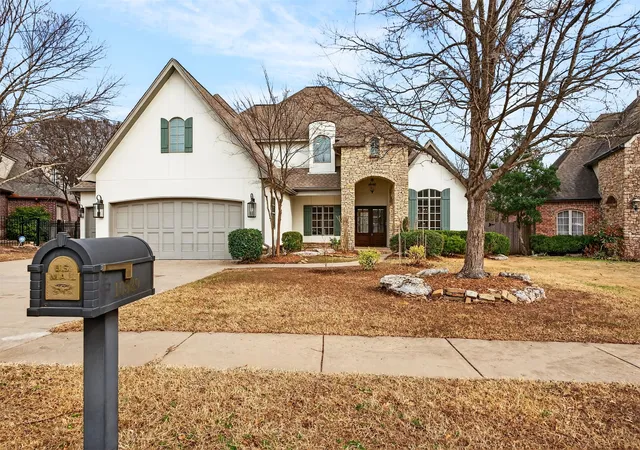 Photo 2 of Single family home for sale at 10529 S 92nd East Cir, Tulsa, OK 74133 | MLS# 2628449 | Listing updated on 2026-09-01