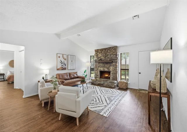 Photo 3 of Sale Pending at 1134 W Austin St, Broken Arrow, OK 74011 | MLS# 2628365 | Listing updated on 2026-09-04