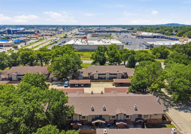 Photo 3 of Condo for sale at 6514 S Memorial Dr #J, Tulsa, OK 74133 | MLS# 2628483 | Listing updated on 2026-09-01