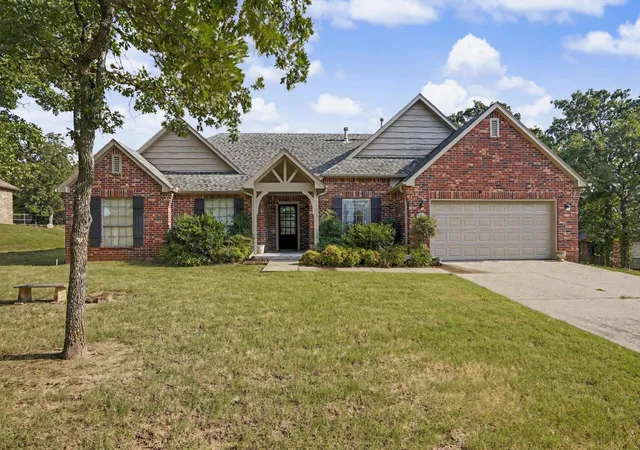 Photo 1 of Single family home for sale at 9279 Black Oak Ln, Sand Springs, OK 74063 | MLS# 2628322 | Listing updated on 2026-08-30